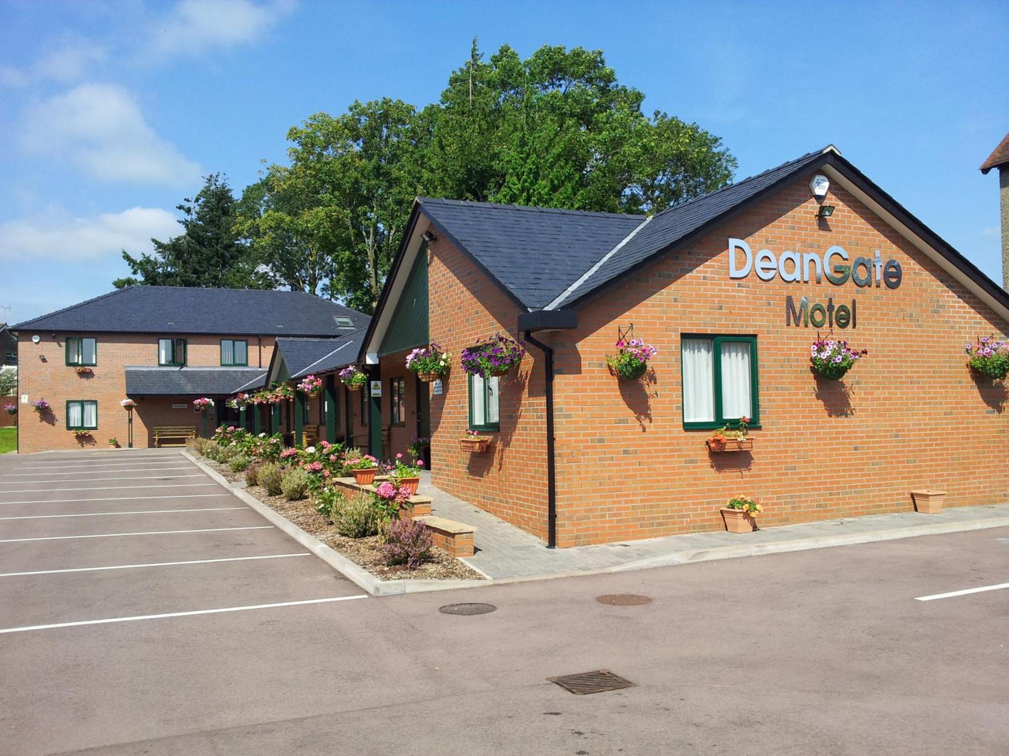 Deangate Motel Lydney Εξωτερικό φωτογραφία
