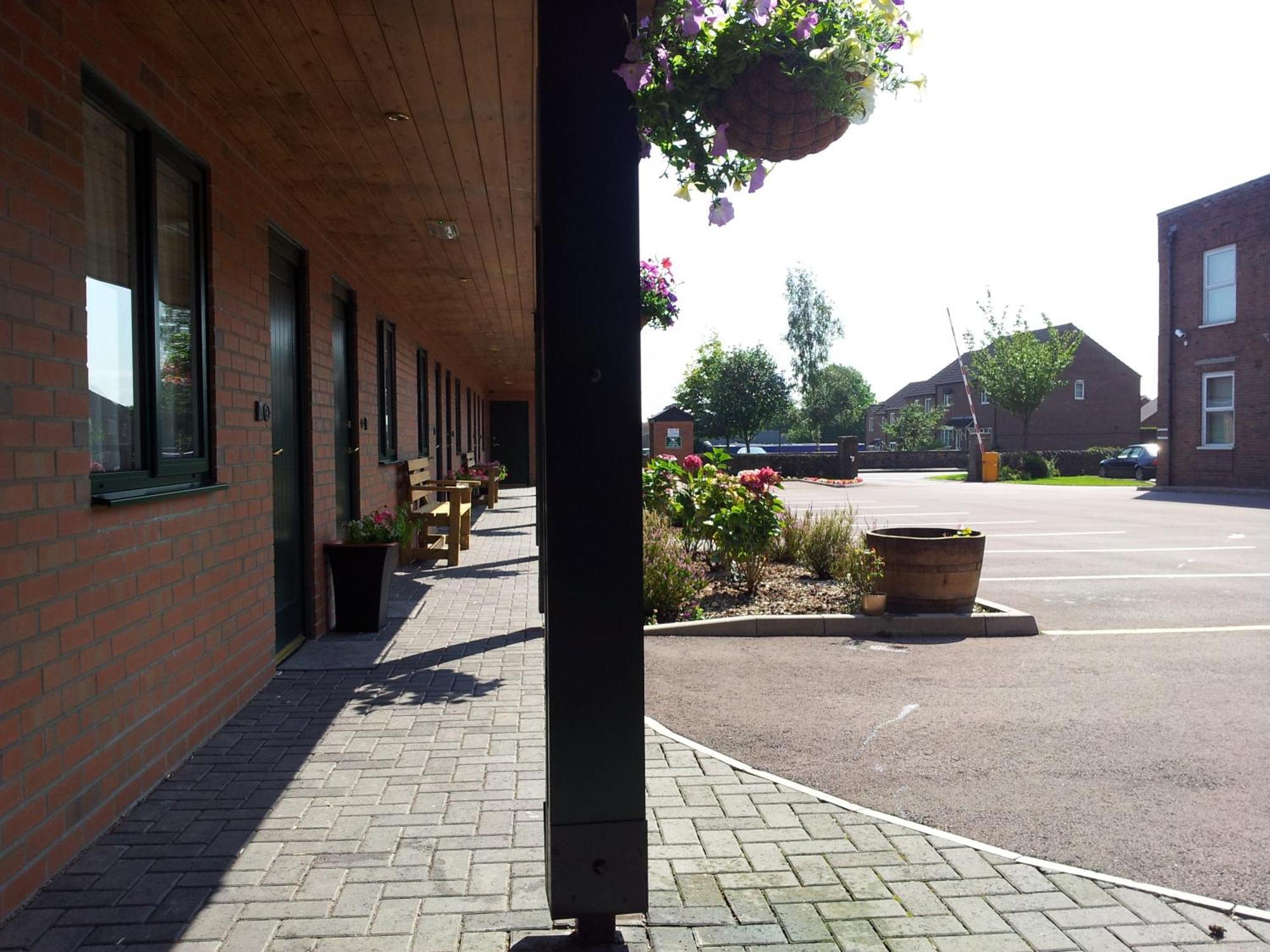 Deangate Motel Lydney Εξωτερικό φωτογραφία