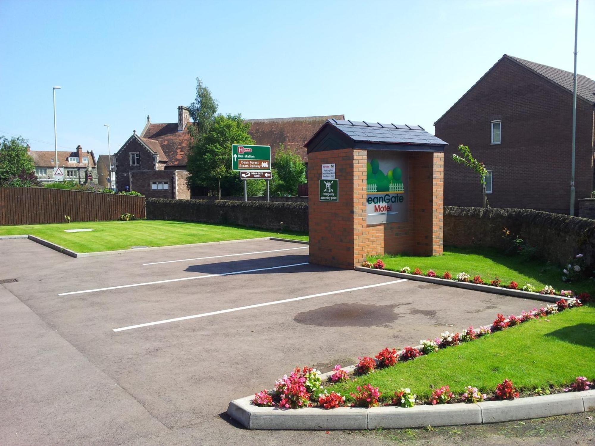 Deangate Motel Lydney Εξωτερικό φωτογραφία