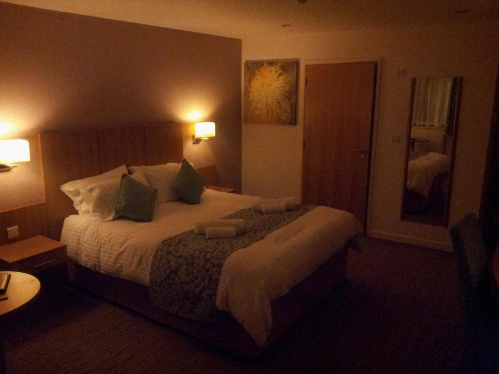 Deangate Motel Lydney Δωμάτιο φωτογραφία