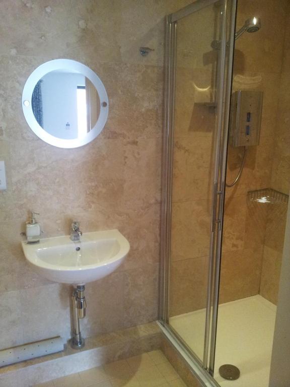 Deangate Motel Lydney Εξωτερικό φωτογραφία
