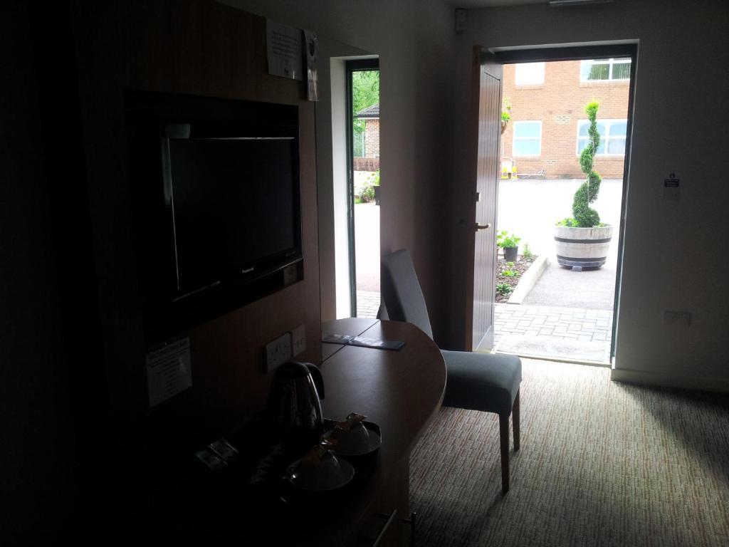Deangate Motel Lydney Εξωτερικό φωτογραφία