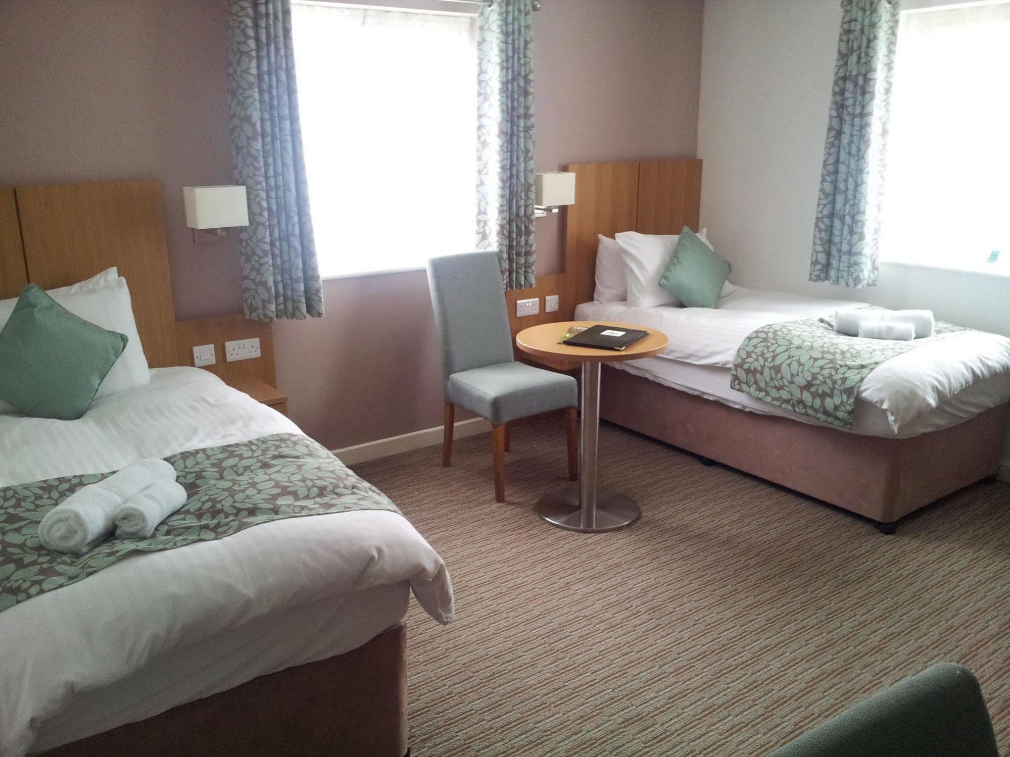 Deangate Motel Lydney Εξωτερικό φωτογραφία