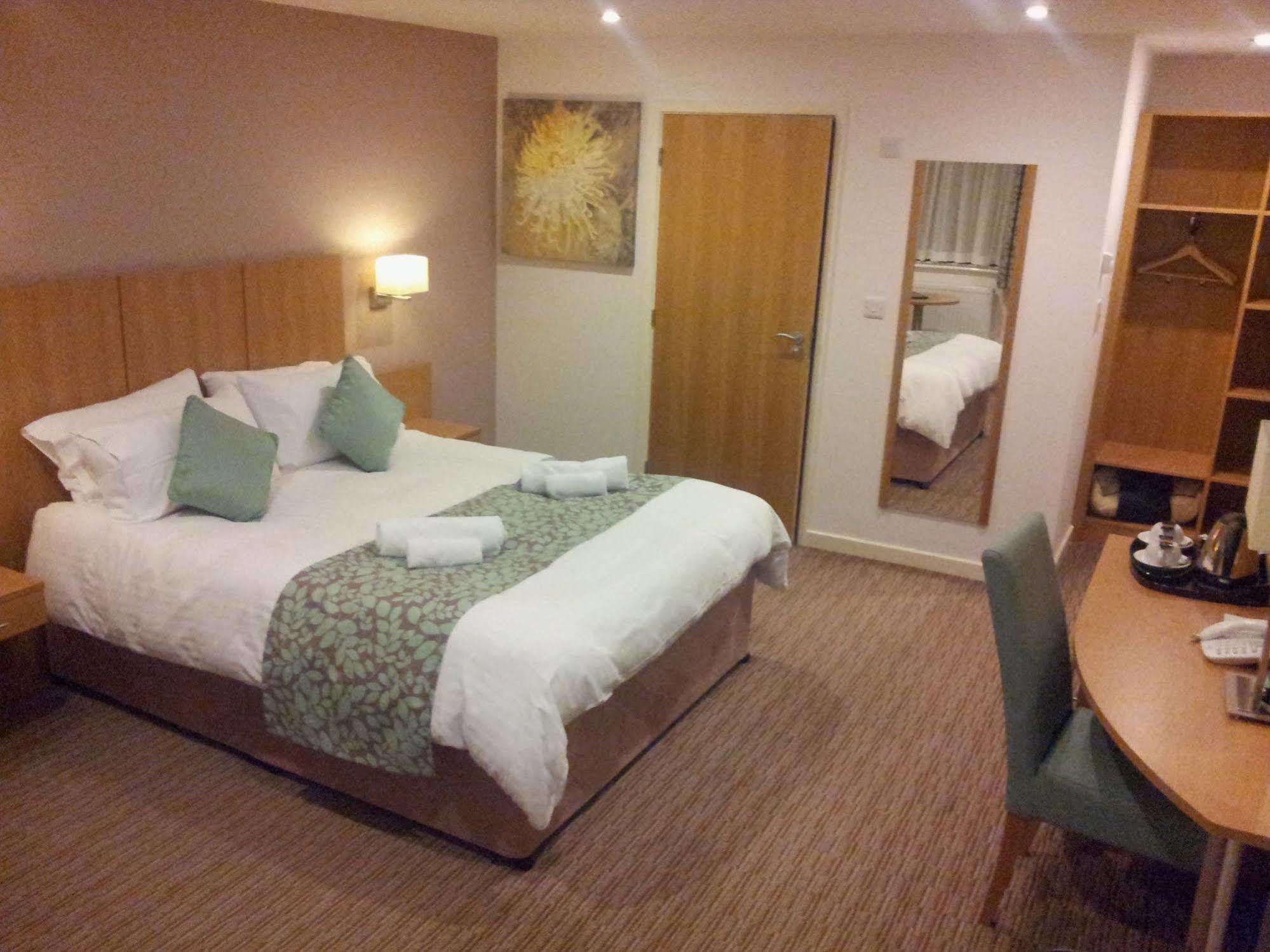 Deangate Motel Lydney Εξωτερικό φωτογραφία