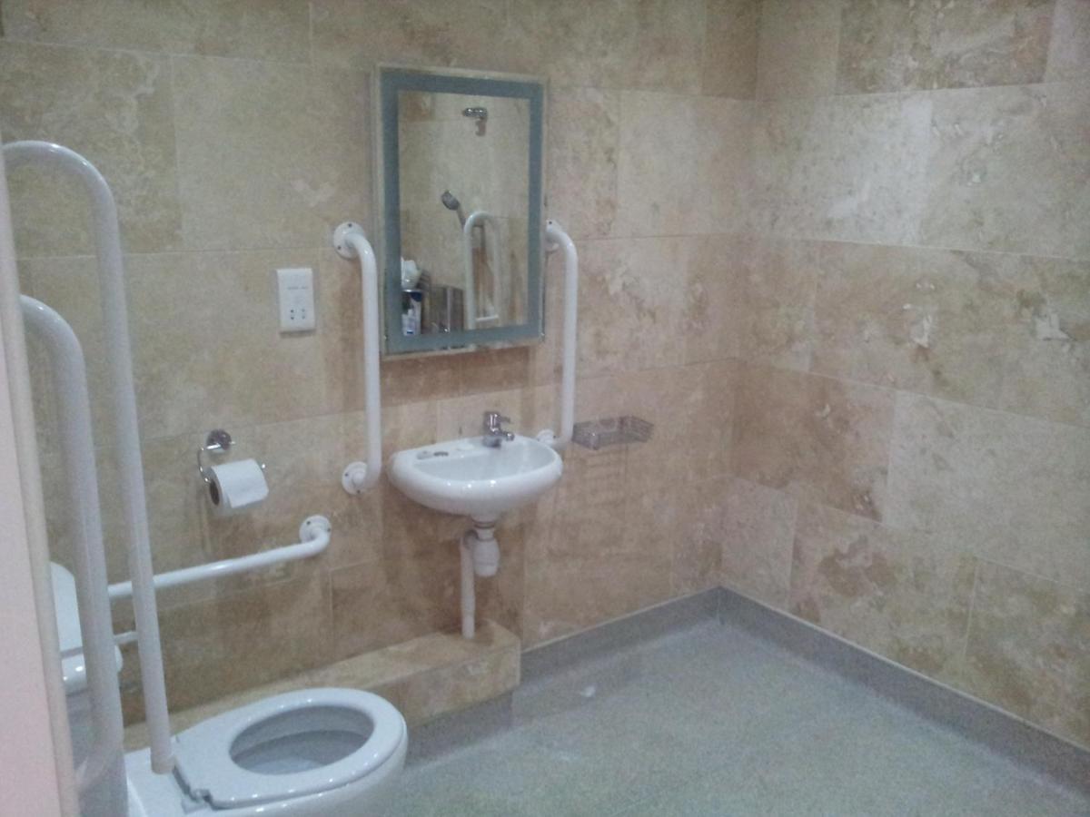Deangate Motel Lydney Δωμάτιο φωτογραφία